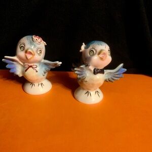 Lefton Blue Bird Anthropomorphic Salt & Pepper Shakers Jeweled Eyes